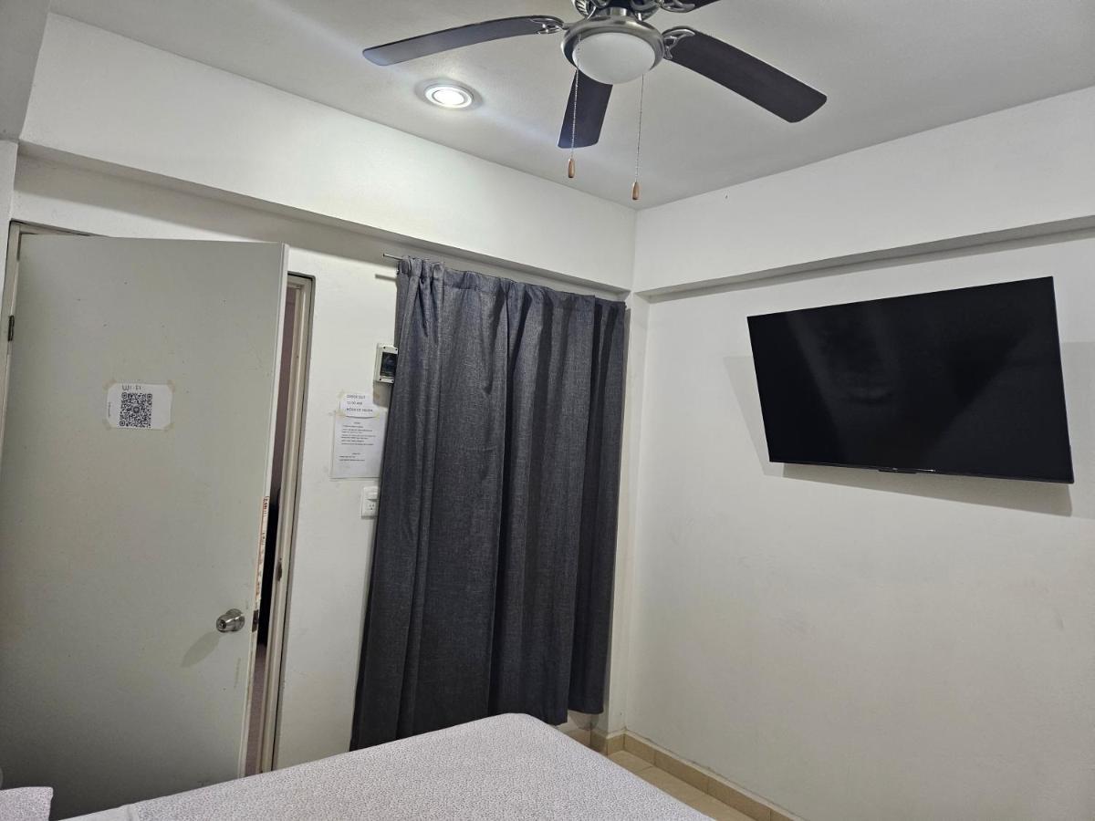 El Padrino Hostel Акумал Екстериор снимка