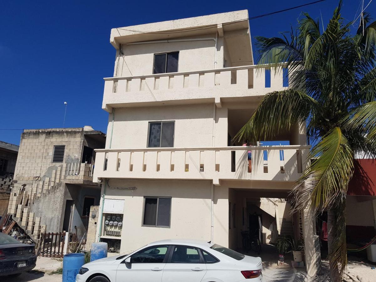 El Padrino Hostel Акумал Екстериор снимка